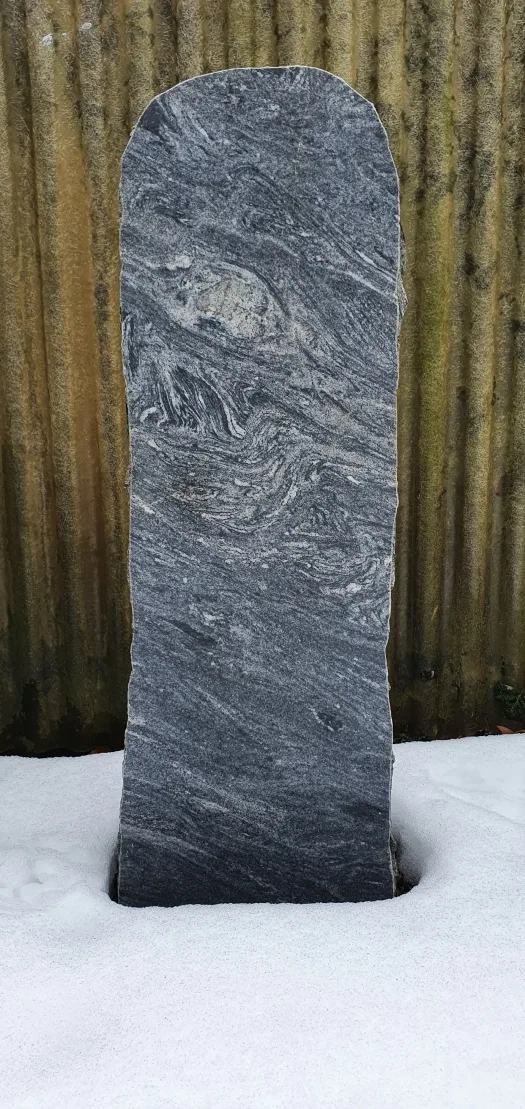 743