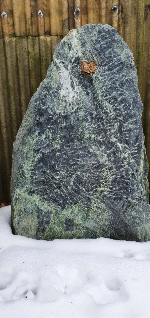 793