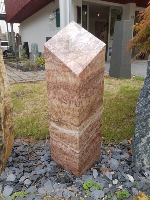 Stele