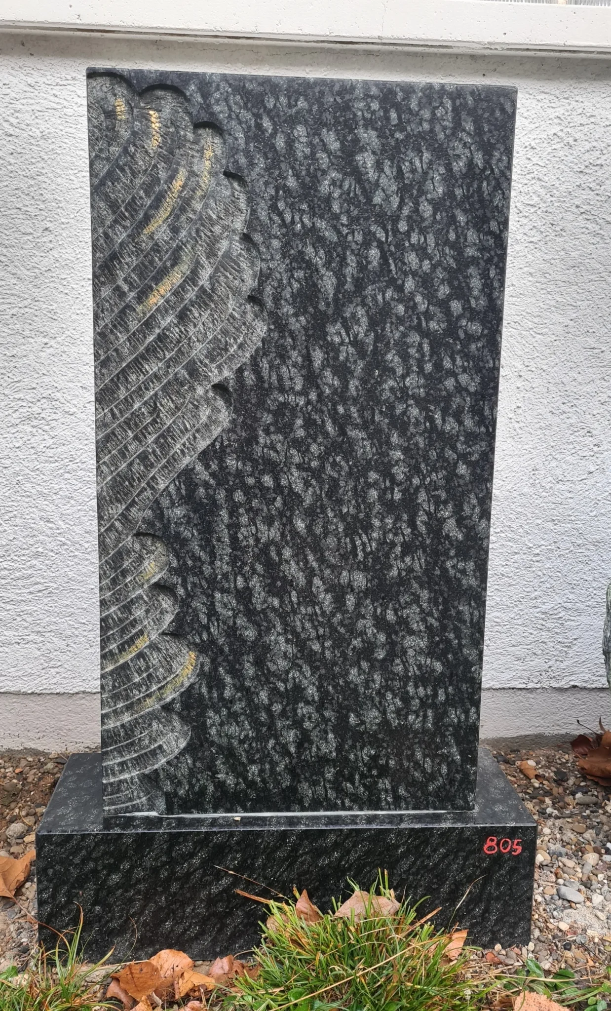 SB805