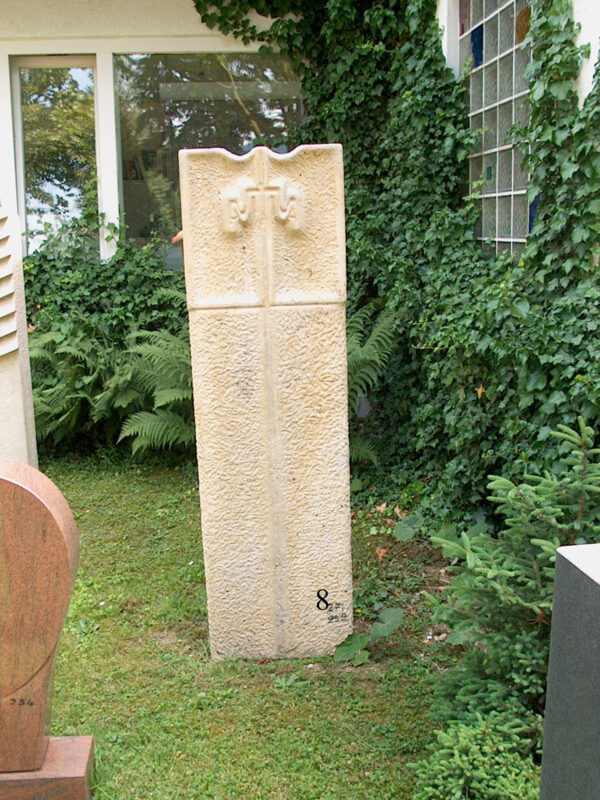 Hohe Stele